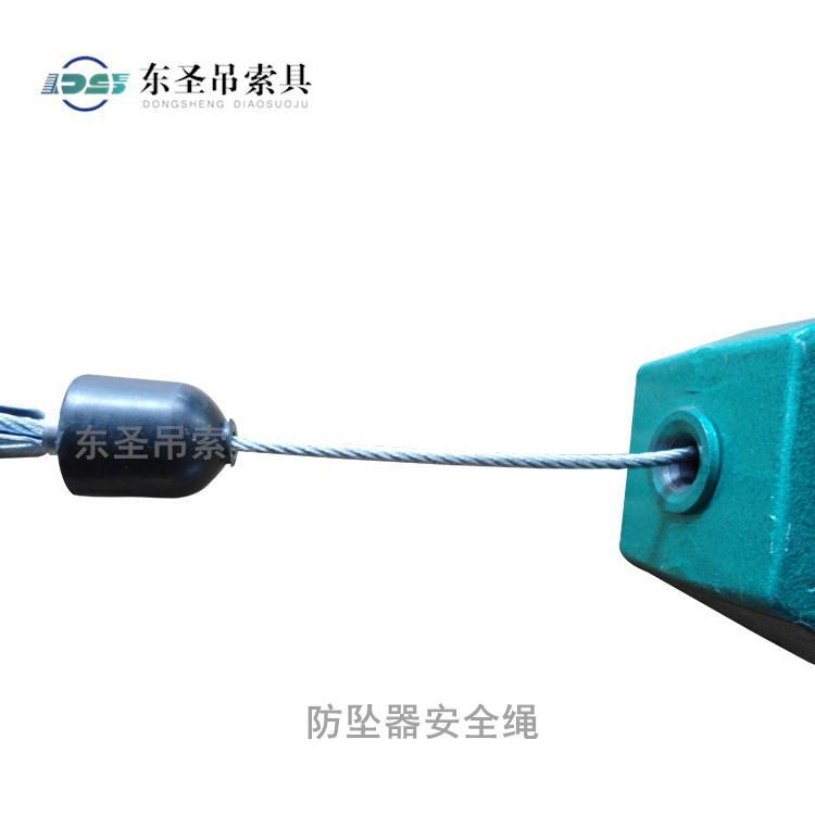 在大雪過(guò)后在進(jìn)行高空作業(yè)一定要做好防護(hù)措施